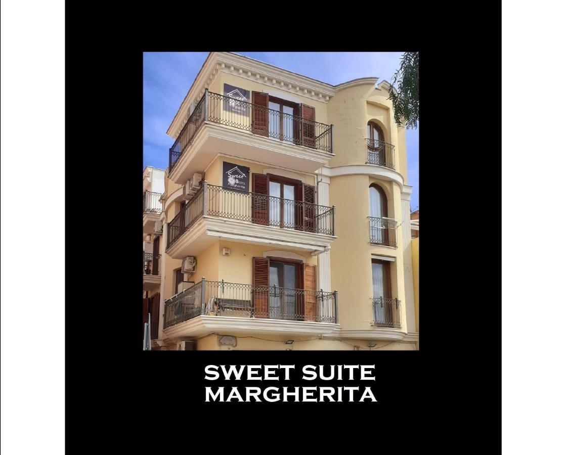 Sweet Suite Margherita B&B マルゲリータ・ディ・サヴォイア エクステリア 写真